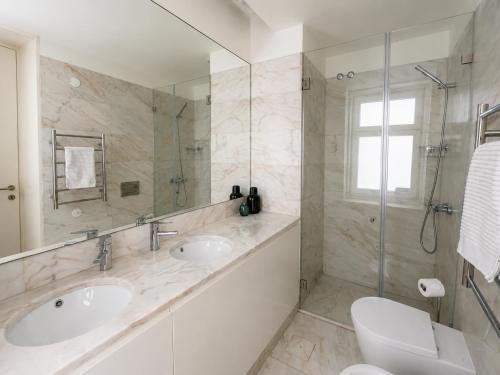 Modern 1 Bedroom Flat in Lisbon
