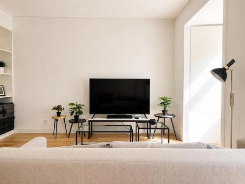 Modern 1 Bedroom Flat in Lisbon