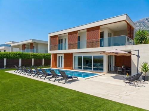 Villa Sheley with private heated pool-Split