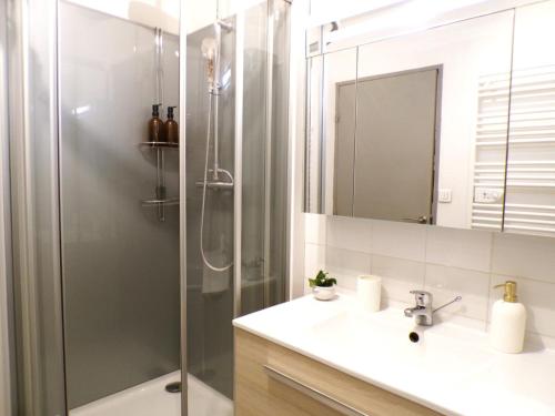 Elegant T2 lumineux de 65 m2 avec ascenseur à Aix en Provence