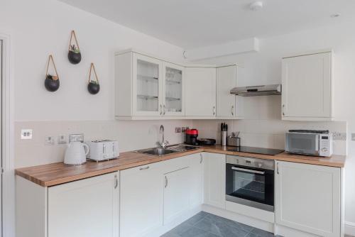 Stylish 1-bed Flat - Fitzrovia - Sleeps 4 photo 8