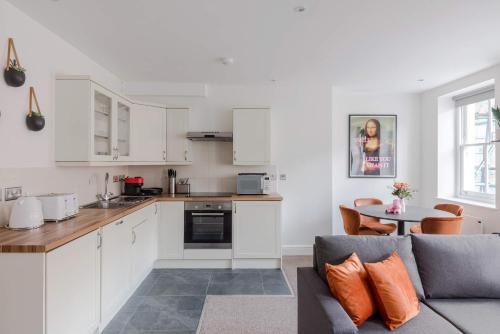 Stylish 1-bed Flat - Fitzrovia - Sleeps 4 photo 11