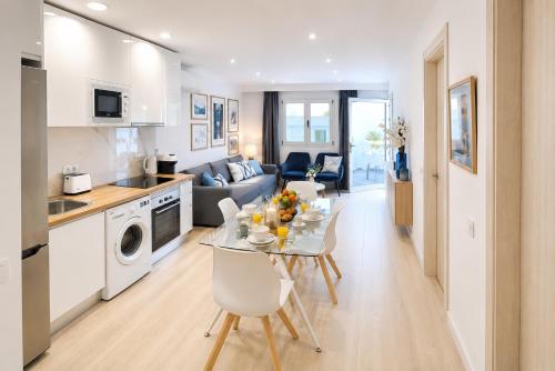 Casa Ocean Bliss; 2-bed apt. in perfect location!