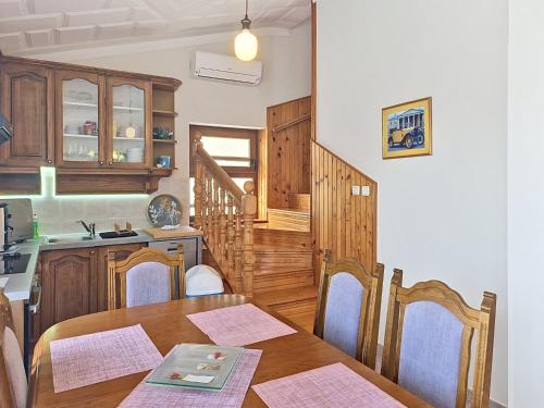 Apartment Srećko-3 by Interhome