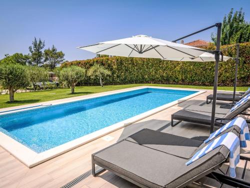 Holiday Home Stella by Interhome