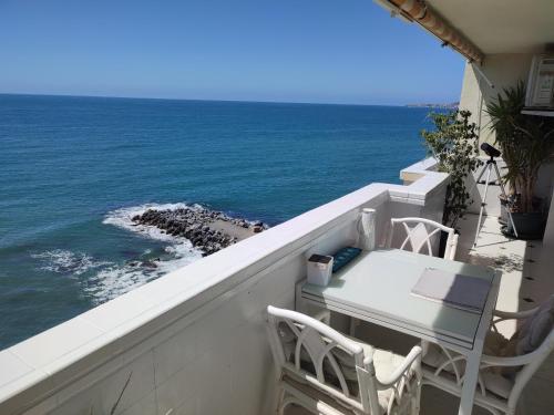 Apartamento en Playa Semi-Privada