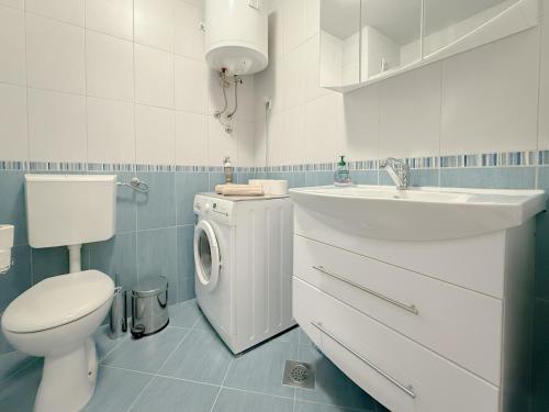 Viamis Apartment 10 Min Walk to Center