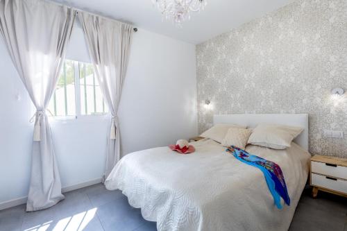 16A Silver Garden Ocean View