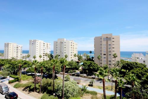 Estepona Port Apartment SUNNY