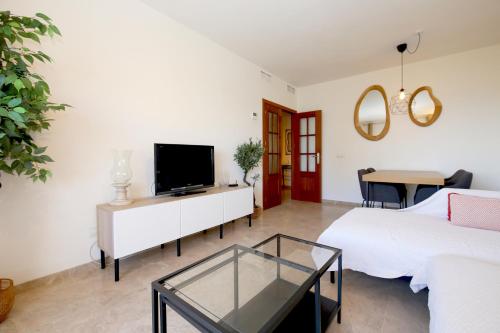 Estepona Port Apartment SUNNY