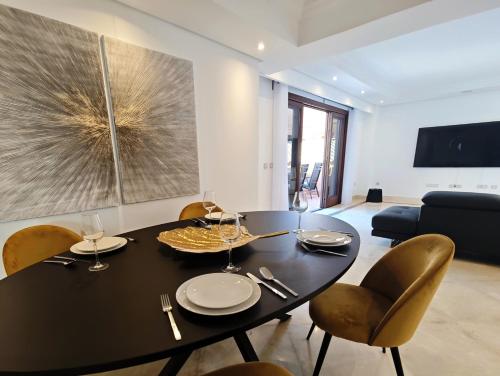 Beachfront Penthouse & SPA & Pools & Gym – EHHouse photo 4