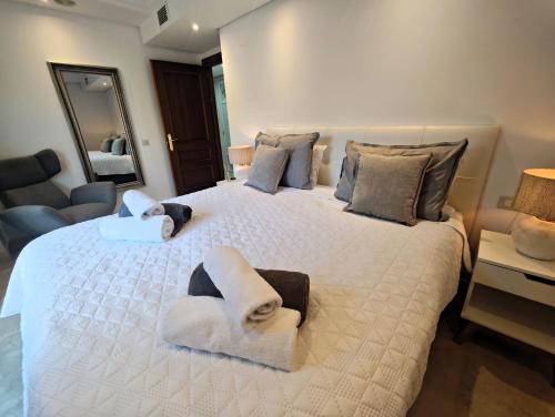Beachfront Penthouse & SPA & Pools & Gym – EHHouse photo 3