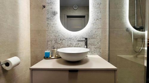 Apartament Sky Bridge by TriApart
