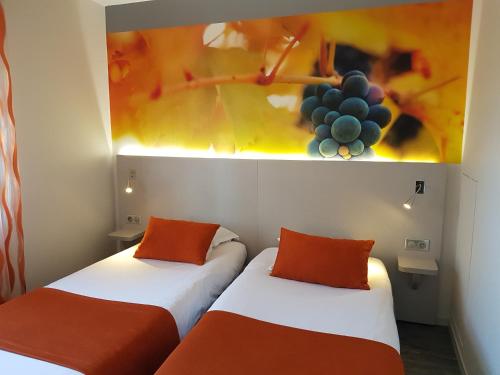 Gallery image of LOGIS Hotel l'Escargotière Dijon Sud - Chenove in Chenôve