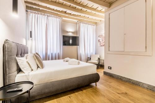 èROMA - TRASTEVERE LUXURY SUITE- Romantic Junior Suite