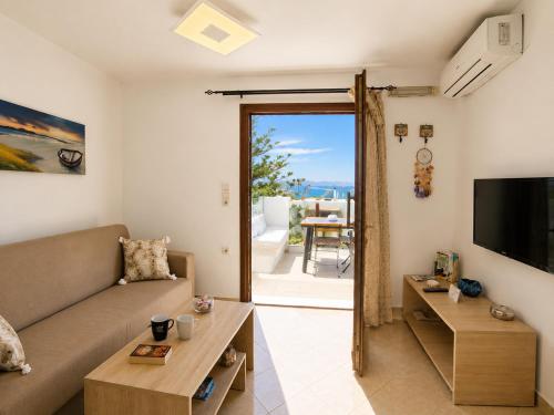 Island Flavor - Naxos Seaview Retreat with Balcony
