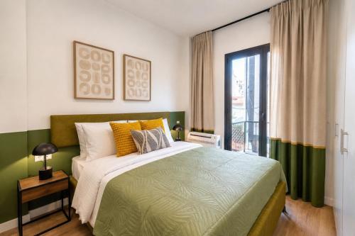 LIV - Upscale Athenian Apartments