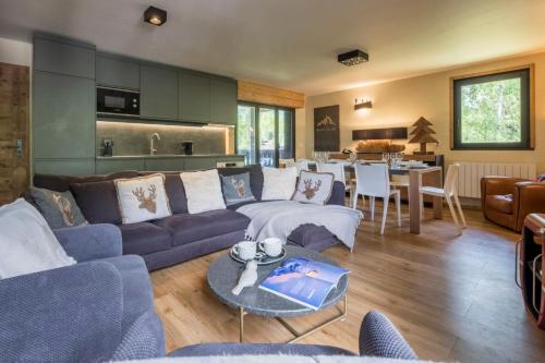 Stunning flat with Mont Blanc's view & 2 balconies