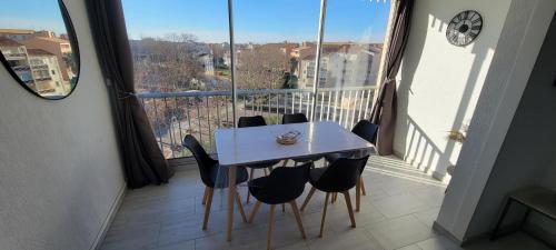 Sopraland 515, T2 parking piscine, 200m plage