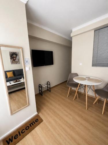Thelma Apartment - Central & Cozy in Mytilene
