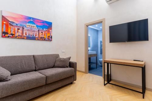 Urban Vatican Rooms 2