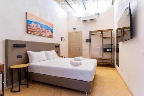 Urban Vatican Rooms 2