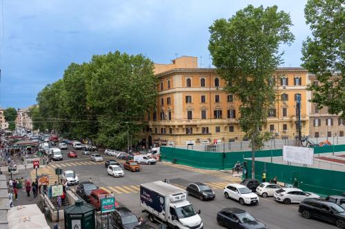 Urban Vatican Rooms 2