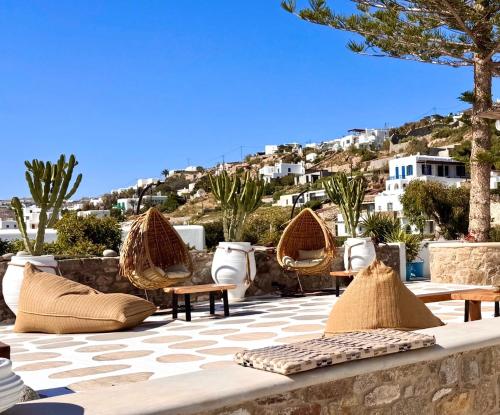 Merriam mykonos town