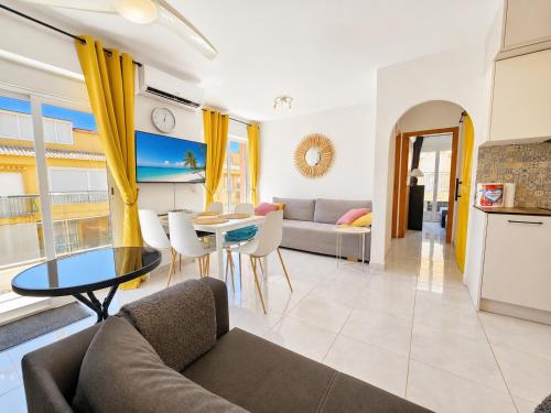 Eliseos Casa Jardín
