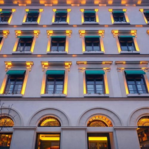 Wonder Budapest — Facade/entrance