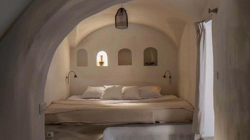Guesthouse in FIRA, SANTORINI