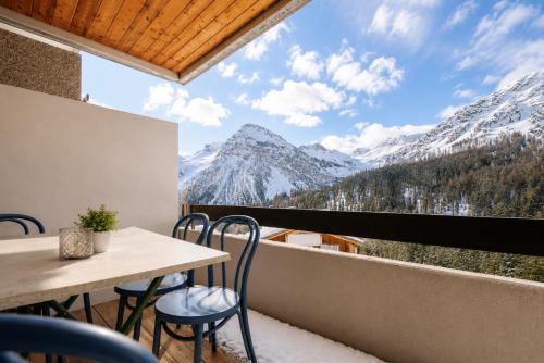Villa Franca E07 - Alpenpanorama in ruhiger Lage - by Arosa Stay