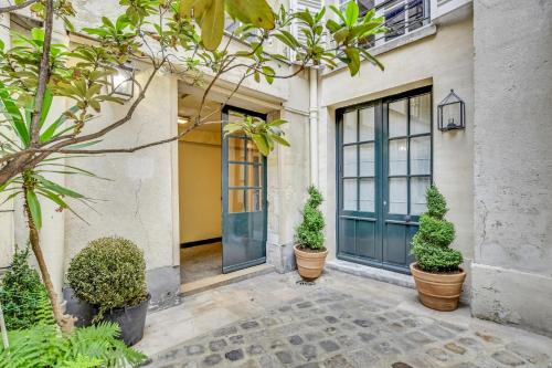 Pick A Flat's Apartments in Saint Germain - Paul-Louis Courier