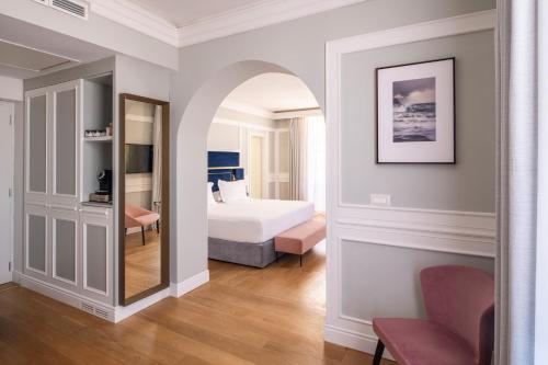 Palazzo Artemide - VRetreats, an SLH Hotel — Photo of the whole room