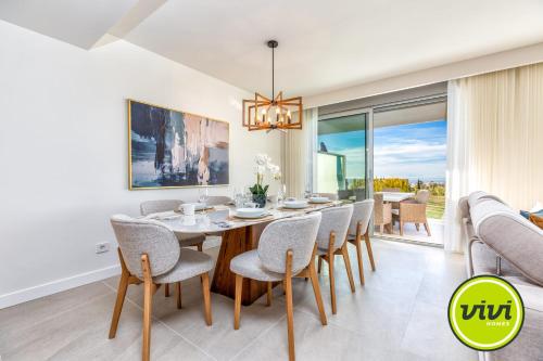 ViVi Homes - Casa Sol Estepona - Private pool - Garden - Sea View
