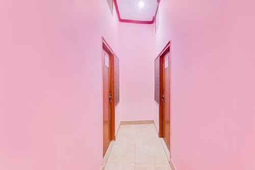 Gallery image of SPOT ON Hotel A R Palace in Bhauli