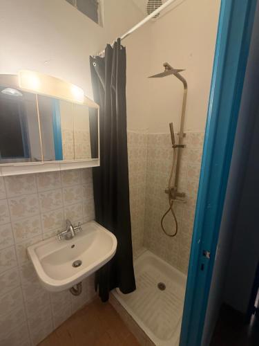 Centrally located Provençal apartment