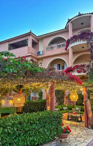 Filoxenia Luxury Studios & Apartments