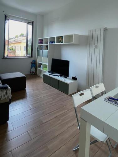 Bright 70sqm Navigli Flat with AC & Design