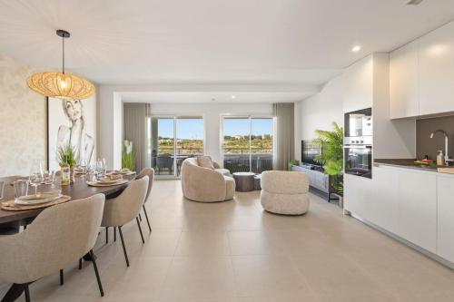 Modern apartment with terrace, sea and mountain views photo 12