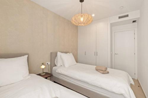 Modern apartment with terrace, sea and mountain views photo 21