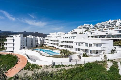 Modern apartment with terrace, sea and mountain views photo 30