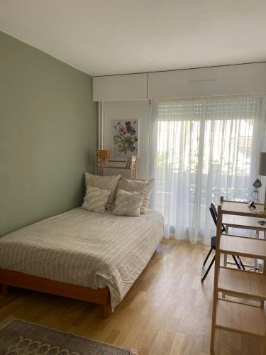 Quiet & Cozy Room view on garden