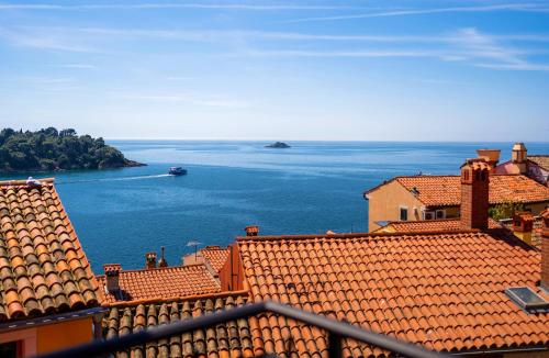 Foto Old Town Seabreeze Residence at Montalbano Residence 1