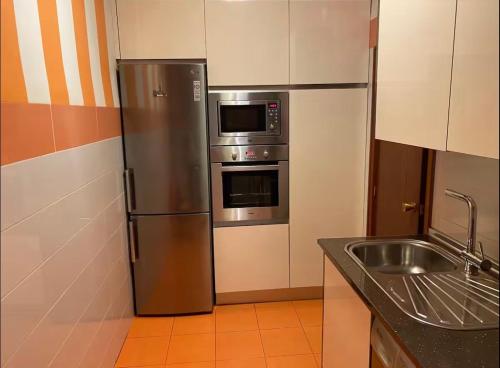 Habitación Privada Puerta del Ángel Línea 6 de Metro