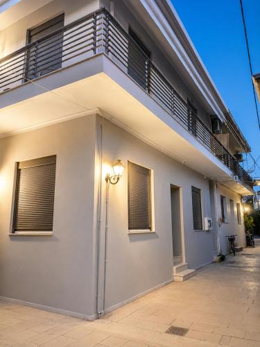 LefkasEscape Nova Modern Apartment in Lefkada Center
