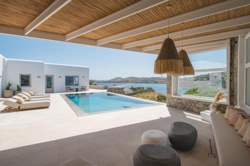 Villa Delta Ornos - Heated Pool Option - MG Villas Mykonos