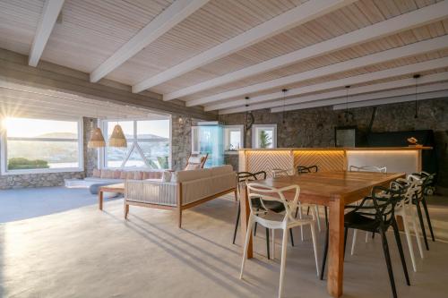 Villa Delta Ornos - Heated Pool Option - MG Villas Mykonos