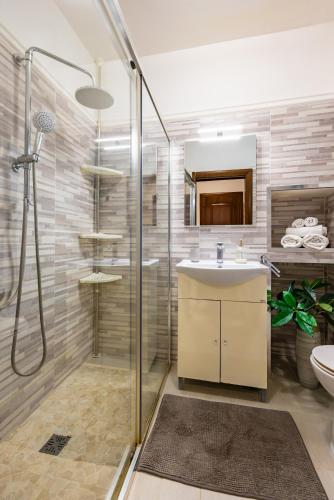 Tofa 7 Guesthouse