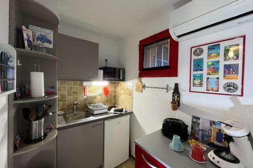 The Little Arbanais Ideal studio near the sea